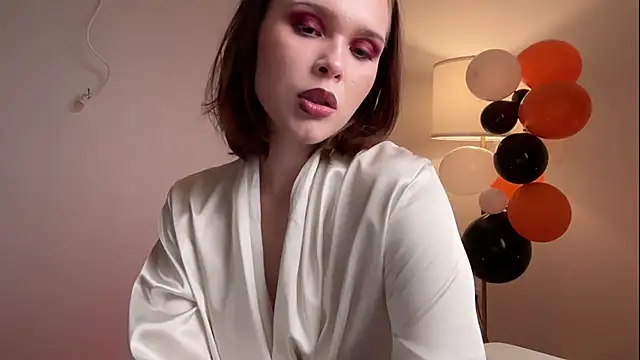 stacyluxxe 라이브 XXX 채팅