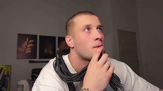 Igor_Wilde live XXX chat