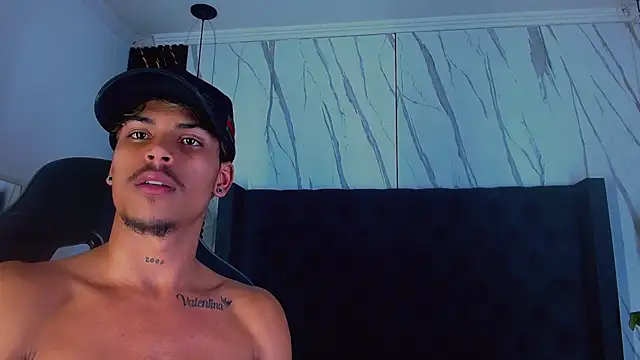 Czat XXX na żywo – Angel_foxc13