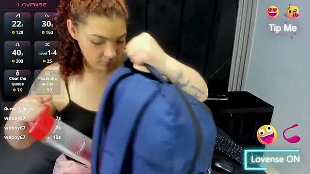 Chat +18 de AlixDream_HL ao vivo