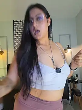 Amber_gold_ Chat XXX in diretta