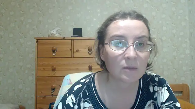 Chat +18 de Smart_Rose ao vivo