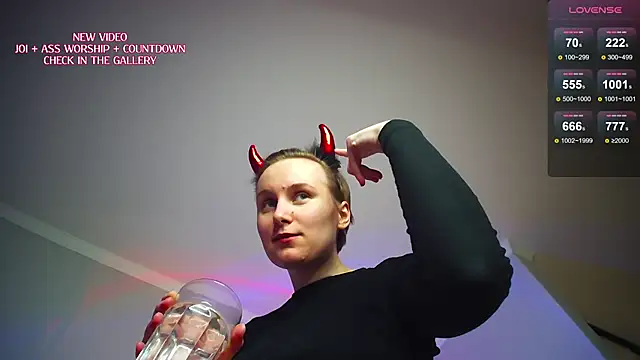 Živý XXX chat KinkyMissCherry