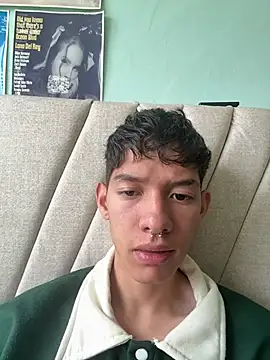 Chat XXX Live heyy_noah11