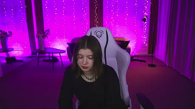 Tessa_054: απευθείας συνομιλία ΧΧΧ