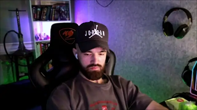 _Serious_Man Chat XXX live