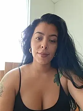 Czat XXX na żywo – Luianna