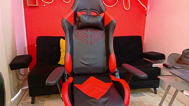 LoganSteel_ Live XXX Chat