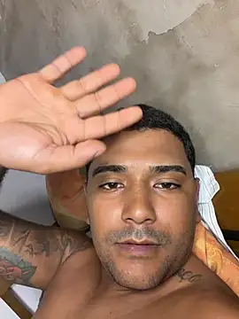 Pretotatuado777's Live XXX Chat