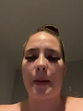 Poppylooloo Live XXX-Chat