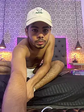 Peter_Kink Live XXX Chat