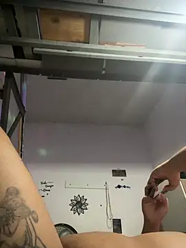 Chat +18 de MorenaCariok ao vivo
