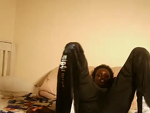 XXX chat uživo modela Mimi-star