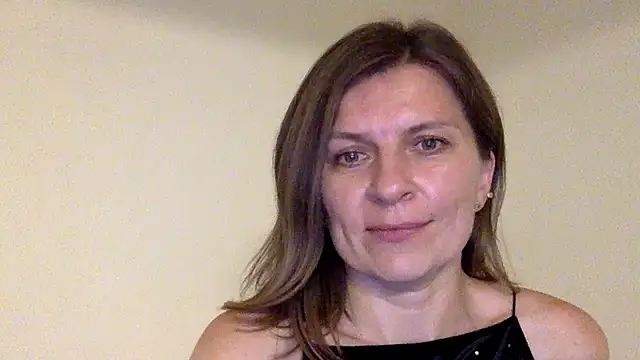 Zirelliny's Live XXX Chat