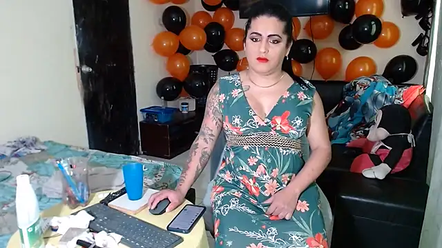 Sashaferrari2000 – Naživo XXX chat