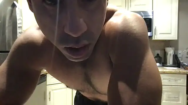 Chatroom XXX en direct de BigGuyMuscle