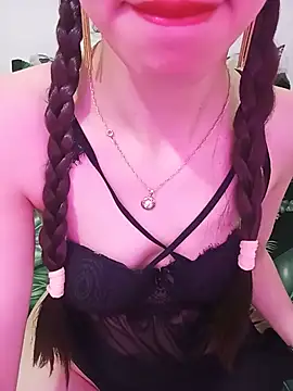 Lona_arabe2034 élő XXX-chatje
