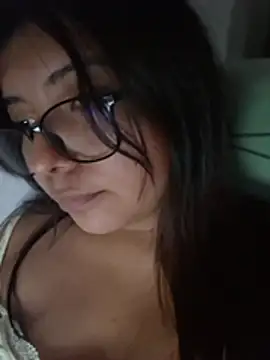 Chat +18 de Marcianita_owo ao vivo