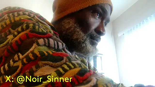 sinnernoir Adlı Modelin Canlı XXX Sohbeti