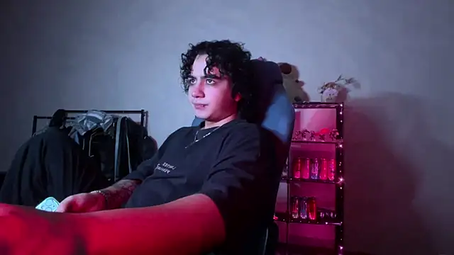 _ELIGOS_ Live XXX Chat