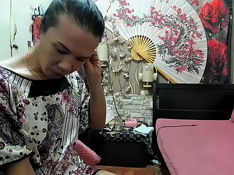 צ'אט XXX בשידור חי של manilafoxts