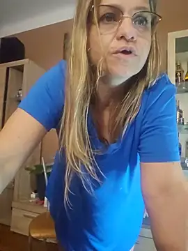 Czat XXX na żywo – BLONDKICIA1