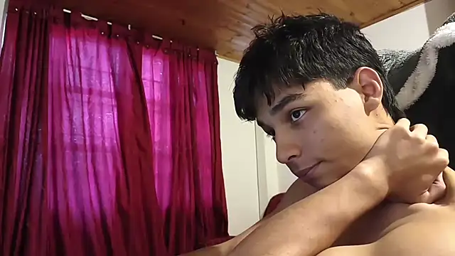 Chat XXX Live Marck-Pro