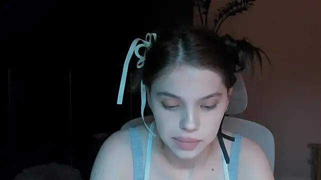 دردشة MelissaBrank الجنسية المباشرة