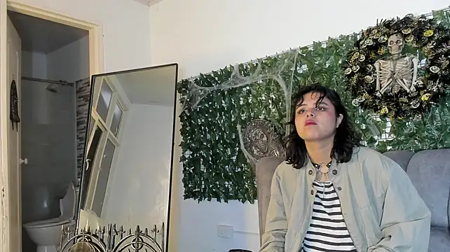 SabinaMerchetti Adlı Modelin Canlı XXX Sohbeti