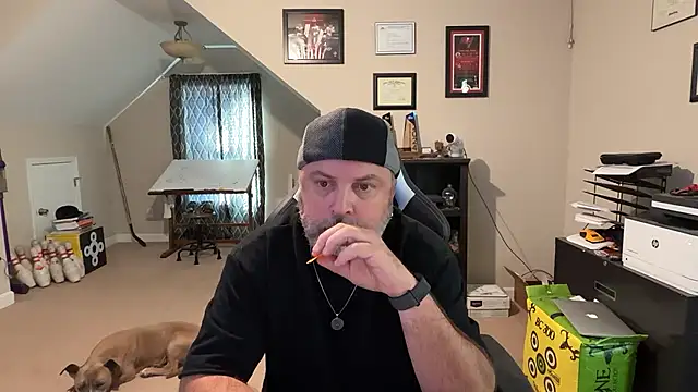 Cr4sh_Over's Live XXX Chat