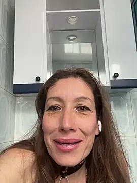 kaylaMinov_'s Live XXX Chat