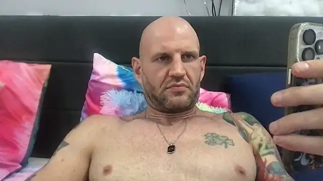 brianomally 라이브 XXX 채팅