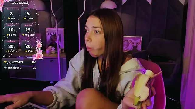 KiaraKiy Live XXX-Chat
