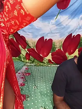 دردشة LoveBirds09 الجنسية المباشرة