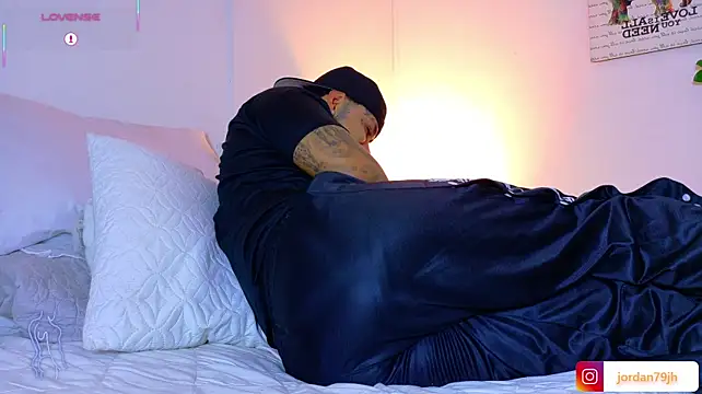 XXX chat uživo modela JordanSmiith_