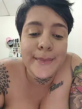 Chat +18 de KatInk ao vivo