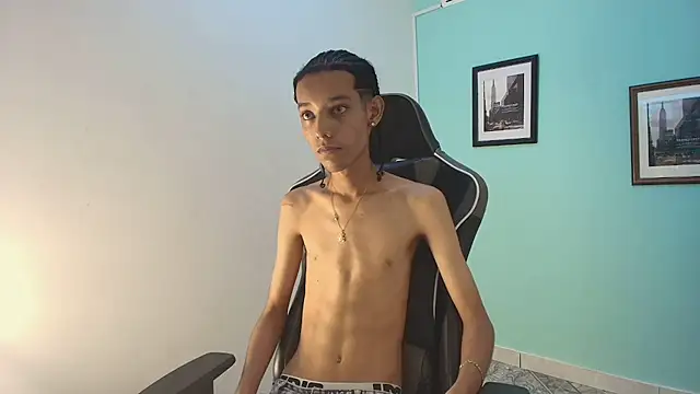 Chatroom XXX en direct de Drake_cum23