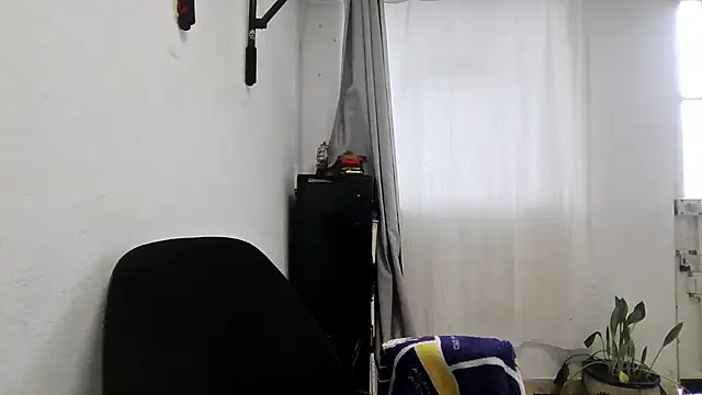 JBond007BBC – Naživo XXX chat