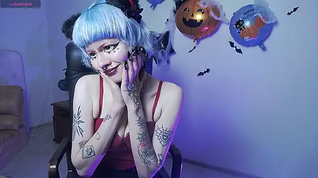 XXX chat uživo modela RoxyCatLove