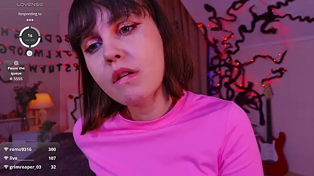 Chat +18 de Susie_Morris ao vivo