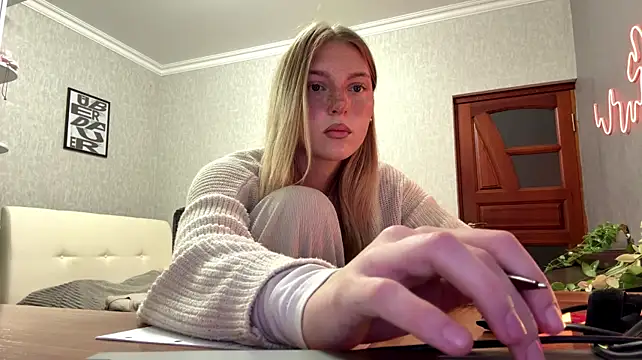 Chat +18 de LatishaKrauel ao vivo