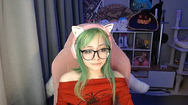 SaxonDibs' Live XXX Chat