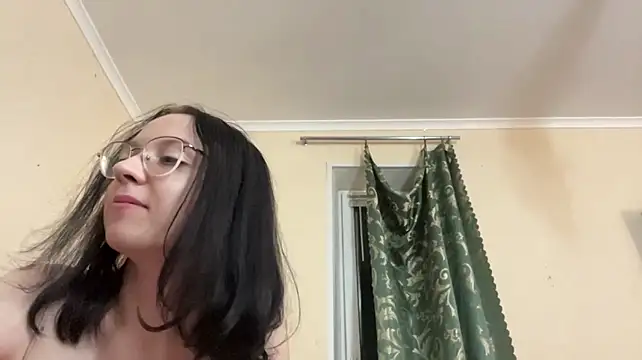 Chat +18 de EvaRavelle ao vivo
