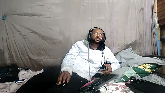 Chatroom XXX en direct de Camodick