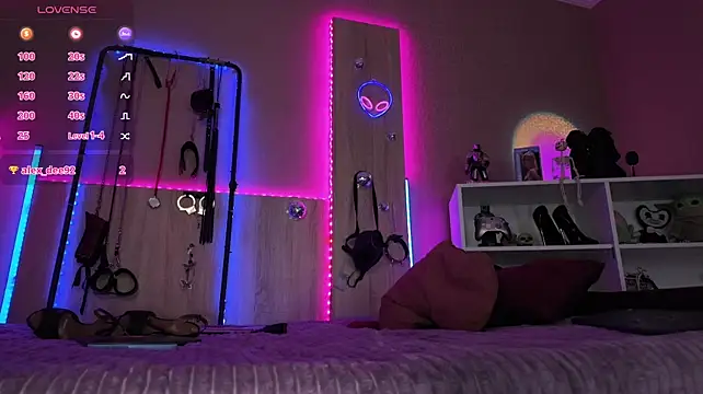 CyberXGoddess: απευθείας συνομιλία ΧΧΧ
