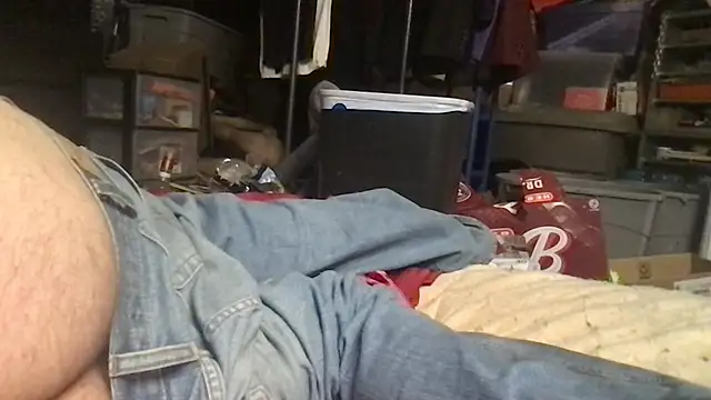 Uncle_Shaggyn Live XXX chat