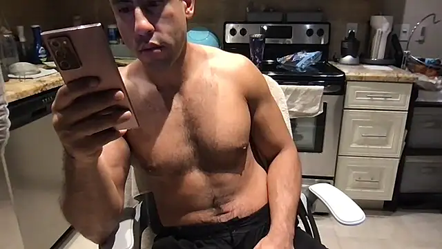 BigGuyMuscle Live XXX Chat