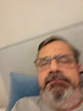 Axer1960 live XXX chat
