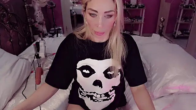 AnnieGOld_'s Live XXX Chat