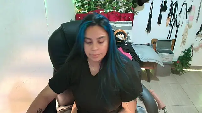 elektra_32 Chat XXX in diretta